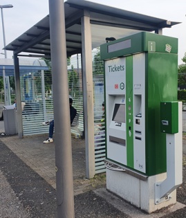 Fahrkartenautomat Gleis 2 am Bahnhof Geldern
