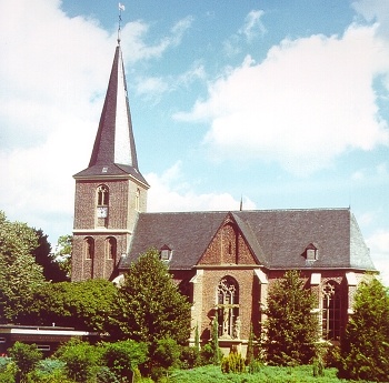 Bild der katholischen Pfarrkirche St. Martinus in Veert