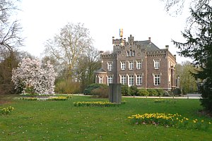 Bild der Villa von Eerde im Park