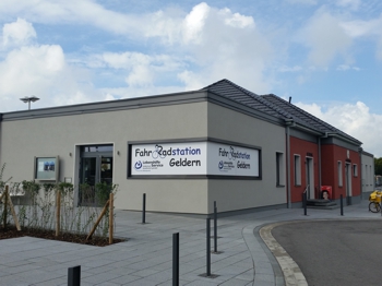 Blick auf die Fahrradwerkstatt am Bahnhof Geldern