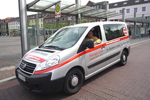 Foto: AnrufSammelTaxi an der Haltestelle Markt in Geldern