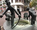 Brunnen mit Gelderner Originalen