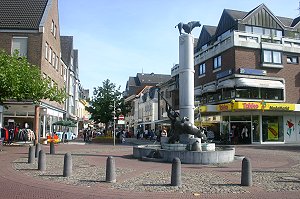 Bild des Drachenbrunnen in Geldern