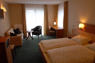 Haus Deckers Zimmerbeispiel