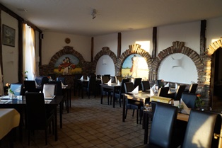 El Rancho Nebenraum