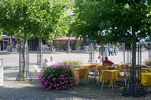 Bild: Straßencafé am Marktplatz Geldern