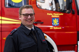 Stell. Leiter der Löscheinheit Walbeck Brandmeister Thomas Franken