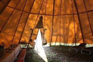 Tipis Innenansicht