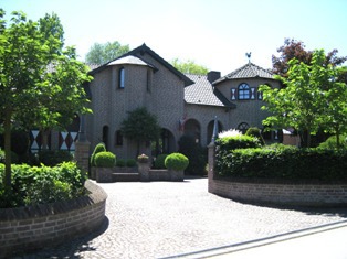 Vorderansicht Haus Lambert